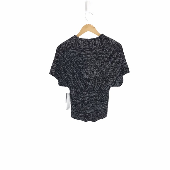 Nordstrom Classiques Entier cardigan xs black V neck button detail - Picture 8 of 9